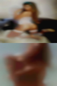 Loco girls showing their naked girls.